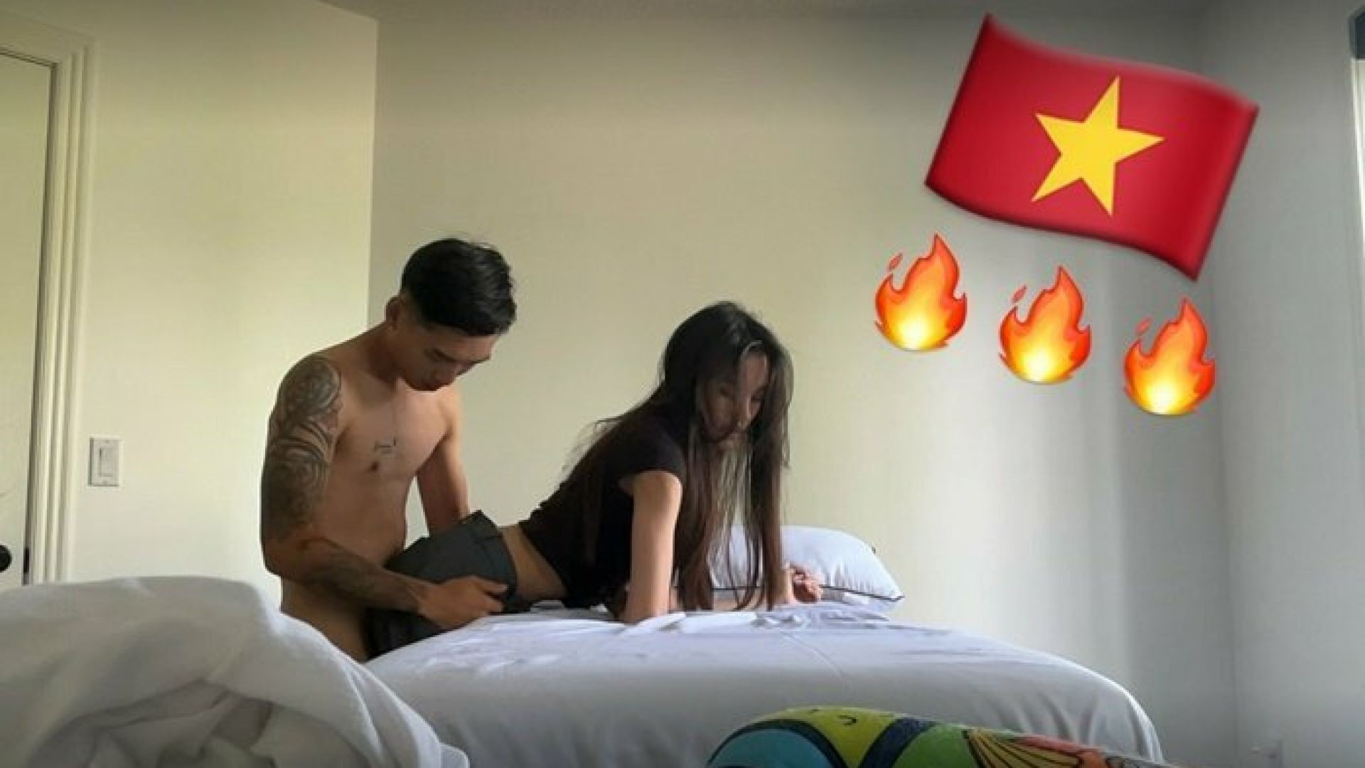⁣Sinfuldeeds Legit Vietnamese Intern RMT Giving Into Monster Asian Cock 2nd Appointment Full ??
